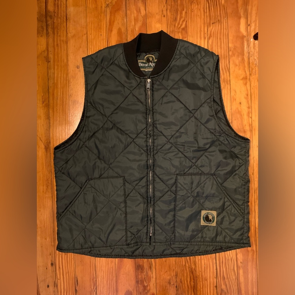 Vintage Berne Apparel navy quilted vest